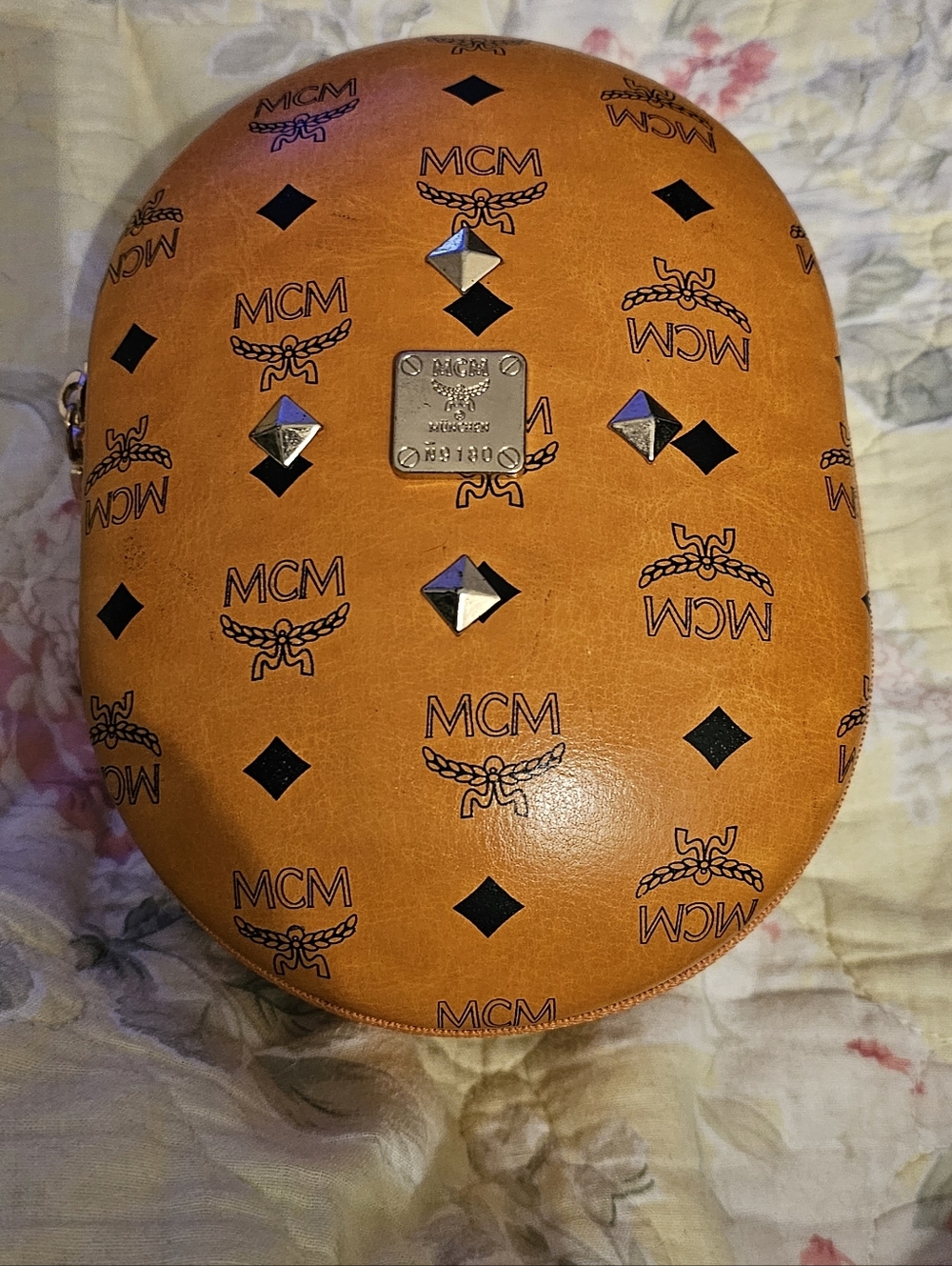 MCM Cognac/Black Logo Studded Oval Beats Headphones Casr